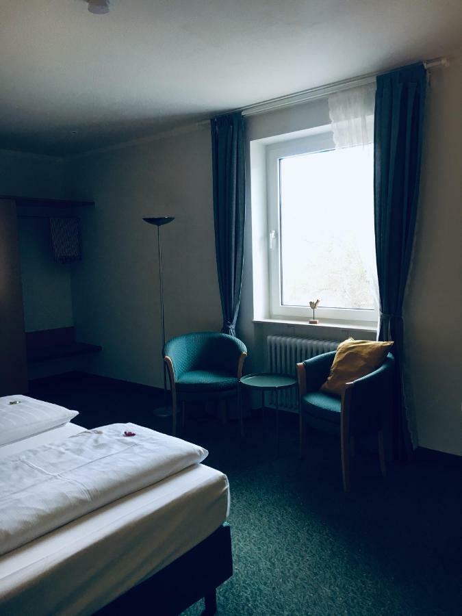 Domizil Alte Post Hotel Püttlingen Екстериор снимка