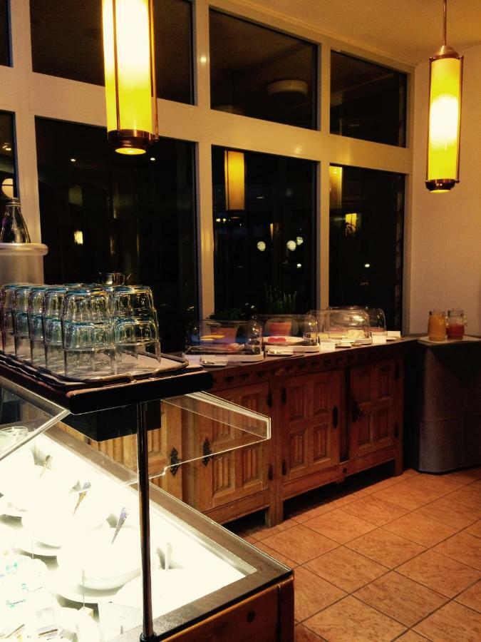 Domizil Alte Post Hotel Püttlingen Екстериор снимка
